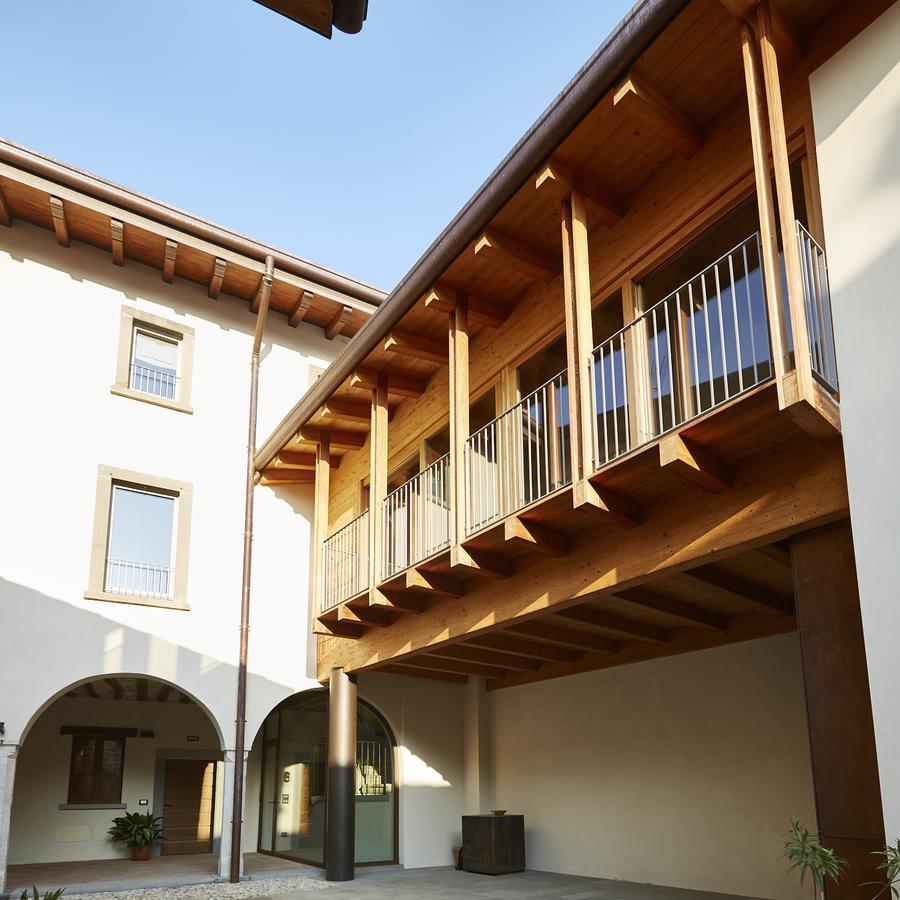 Palazzo Eleonora Bed & Breakfast Monasterolo del Castello Exterior photo