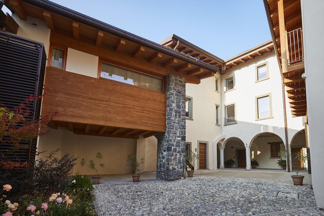 Palazzo Eleonora Bed & Breakfast Monasterolo del Castello Exterior photo